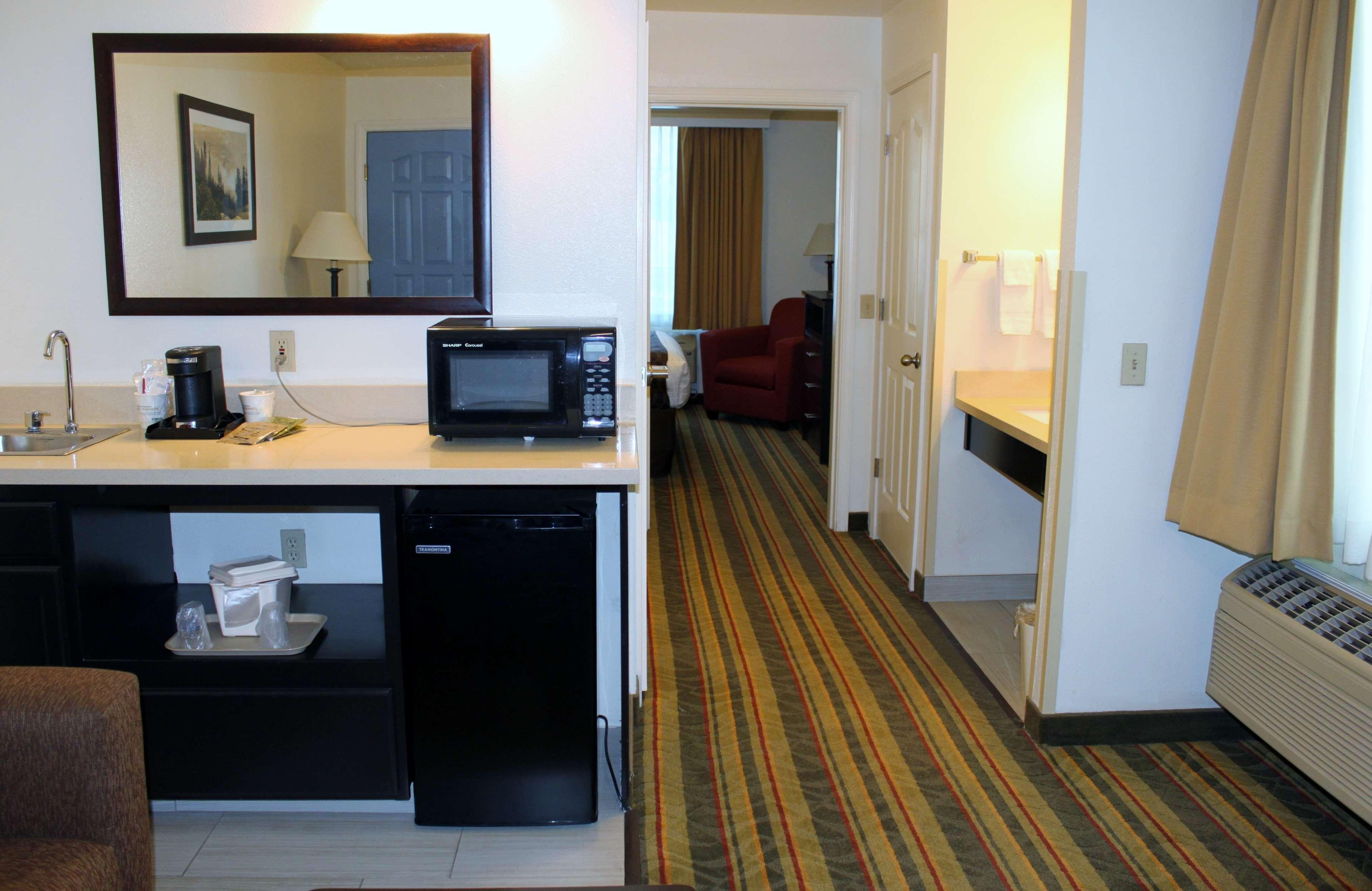 Best Western Plus Moose Jaw Zewnętrze zdjęcie